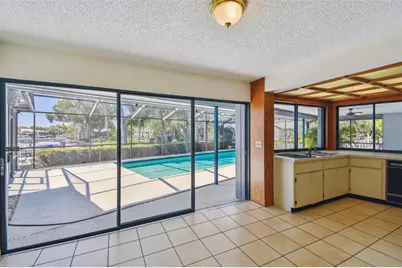 4226 Saltwater Boulevard, Tampa, FL 33615 - Photo 13