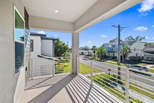 2711 W North B St, Tampa, FL 33609 - Photo 11