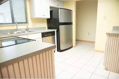 446 Lake Carolyn Circle, Lakeland, FL 33813 - Photo 9