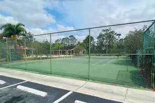 446 Lake Carolyn Cir, Lakeland, FL 33813 - Photo 9