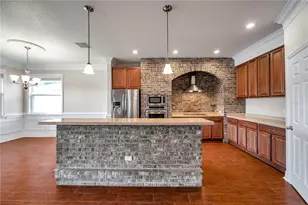 3610 Montero Ct, Sun City Center, FL 33573 - Photo 11