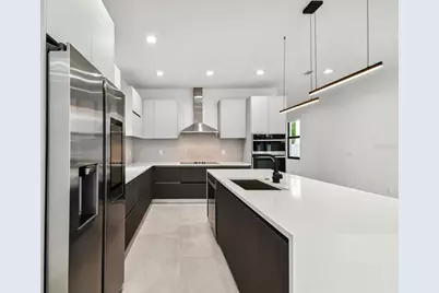 5406 N Pershing Place, Tampa, FL 33603 - Photo 9