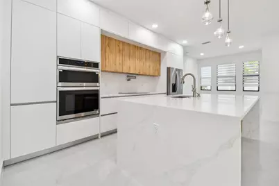 5406 N Pershing Place, Tampa, FL 33603 - Photo 11