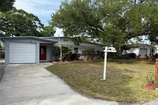 1542 Sherwood St, Clearwater, FL 33755 - Photo 3