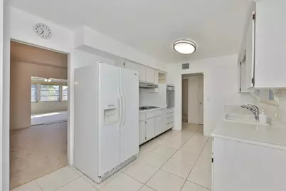 1809 Haverford Avenue, Sun City Center, FL 33573 - Photo 23