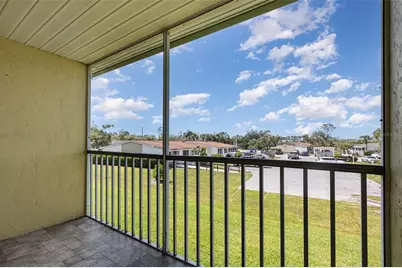 942 Capri Isles Boulevard #207, Venice, FL 34292 - Photo 15