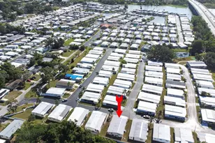 10300 Holiday Ln, Largo, FL 33773 - Photo 39