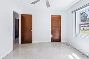 1226 Debuel Rd, Lutz, FL 33549 - Photo 25