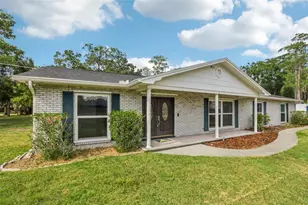 1226 Debuel Rd, Lutz, FL 33549 - Photo 5