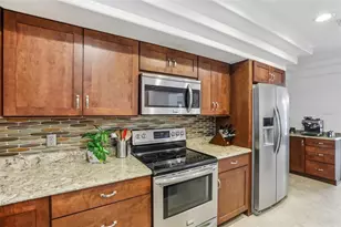 1226 Debuel Rd, Lutz, FL 33549 - Photo 15