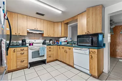 38351 7th Avenue, Zephyrhills, FL 33542 - Photo 29