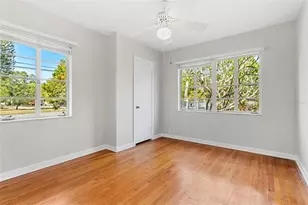 300 22nd Ave S, Saint Petersburg, FL 33705 - Photo 25