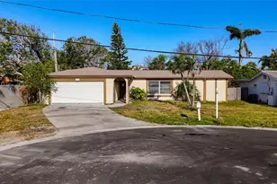 920 Palm Dr, Belleair Beach, FL 33786 - Photo 1