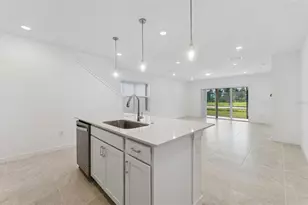 9967 Trellis Vine Wy, Parrish, FL 34219 - Photo 5