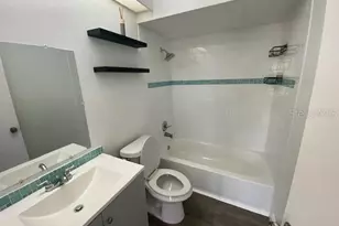 13909 Fletchers Mill Dr, Tampa, FL 33613 - Photo 7