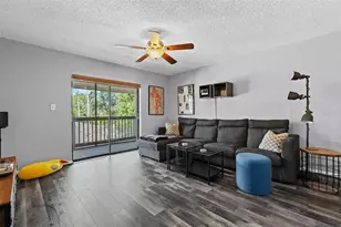 3709 Greenery Ct, Tampa, FL 33618 - Photo 11