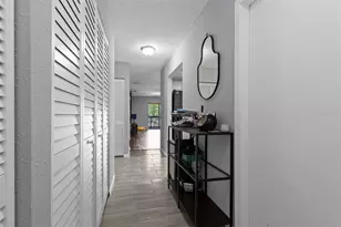 3709 Greenery Ct, Tampa, FL 33618 - Photo 21