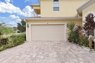 1312 Fishing Lake Dr, Odessa, FL 33556 - Photo 9