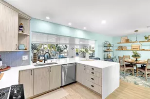 1015 Spindle Palm Way, Apollo Beach, FL 33572 - Photo 25