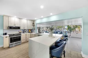 1015 Spindle Palm Way, Apollo Beach, FL 33572 - Photo 23