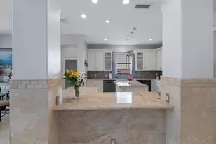 15630 N Himes Ave, Tampa, FL 33618 - Photo 11