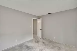 814 Seabreeze Dr, Ruskin, FL 33570 - Photo 27