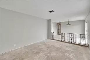 814 Seabreeze Dr, Ruskin, FL 33570 - Photo 11