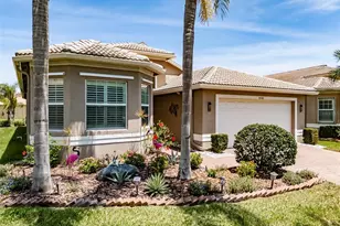 16106 Cedar Key Dr, Wimauma, FL 33598 - Photo 5