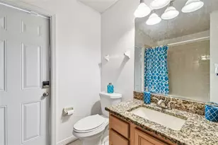 1939 Heartland Cir, Valrico, FL 33594 - Photo 31