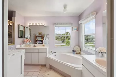 1842 Bayou Grande Boulevard NE, Saint Petersburg, FL 33703 - Photo 23