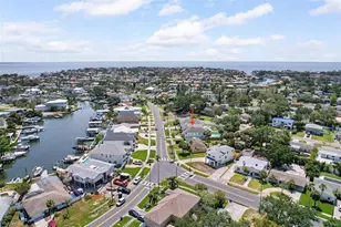 1842 Bayou Grande Blvd NE, Saint Petersburg, FL 33703 - Photo 3