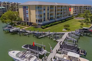 425 150th Ave, Madeira Beach, FL 33708 - Photo 43