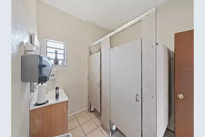 3201 E Genesee Street, Tampa, FL 33610 - Photo 27