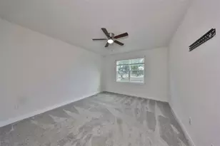 36959 Highland Mdws Ct, Zephyrhills, FL 33542 - Photo 25