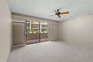 301 2nd St N, Saint Petersburg, FL 33701 - Photo 19