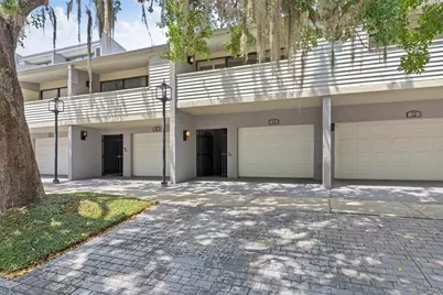 301 2nd Street N #13, Saint Petersburg, FL 33701 - Photo 1