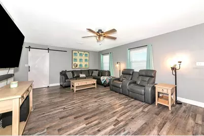 6511 Georgia Avenue, Bradenton, FL 34207 - Photo 9