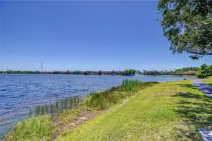 9304 Lake Chase Island Way, Tampa, FL 33626 - Photo 7