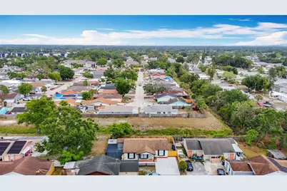 9201 Spy Glass Court, Tampa, FL 33615 - Photo 57