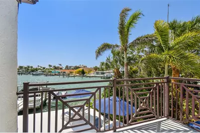 2233 Donato Drive, Belleair Beach, FL 33786 - Photo 11