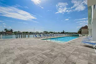 415 Island Way, Clearwater Beach, FL 33767 - Photo 43