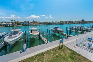 415 Island Way, Clearwater Beach, FL 33767 - Photo 53