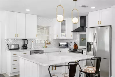 10716 Donbrese Avenue, Tampa, FL 33615 - Photo 9