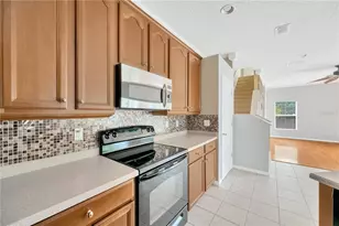 2321 Wood Pointe Dr, Holiday, FL 34691 - Photo 11