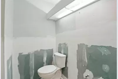 1671 Cape Ann Avenue NE #4, Saint Petersburg, FL 33702 - Photo 23