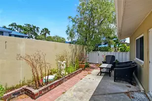 1671 Cape Ann Ave NE, Saint Petersburg, FL 33702 - Photo 27