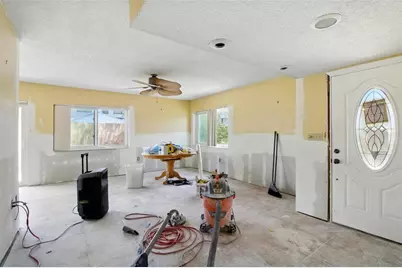 1671 Cape Ann Avenue NE #4, Saint Petersburg, FL 33702 - Photo 7