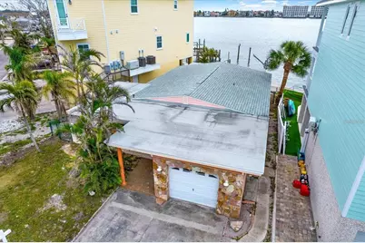 501 180th Avenue E, Redington Shores, FL 33708 - Photo 1