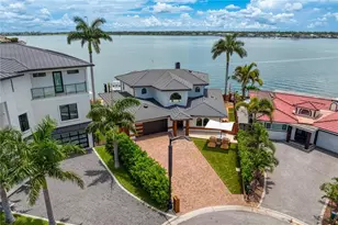 2250 Donato Dr, Belleair Beach, FL 33786 - Photo 3