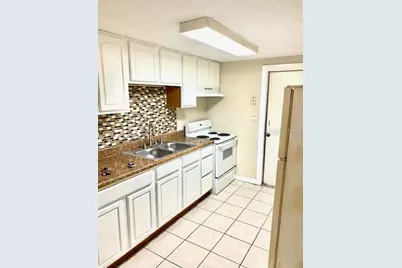 9420 Greystone Road, Thonotosassa, FL 33592 - Photo 11